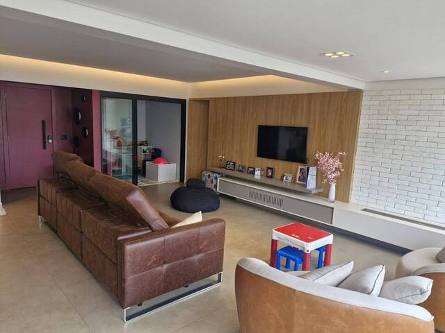 #37 - Apartamento para Venda em  -  - 3