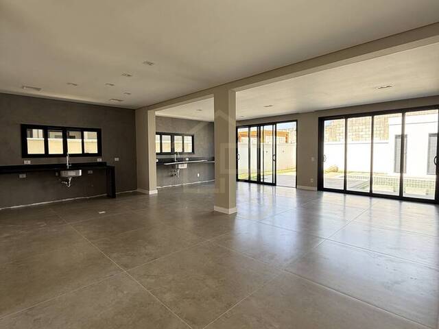#72 - Casa em condomínio para Venda em Jundiaí - SP