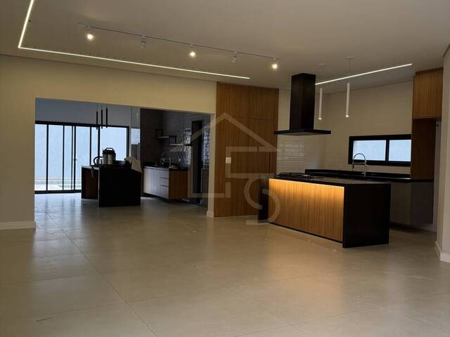 #87 - Casa em condomínio para Venda em Itupeva - SP